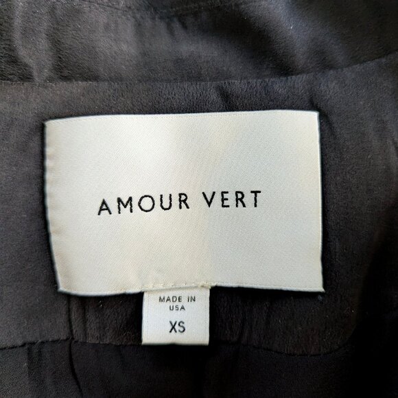 NWOT Ashley 100% REAL SILK Black Blazer - XS AMOUR VERT - Picture 4 of 5